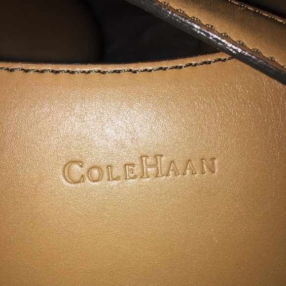 Cole Haan bag - Picture 2 of 8